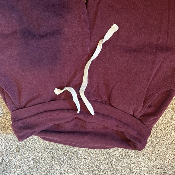Aerie Maroon joggers cotton with draw string - Picture 2 of 4